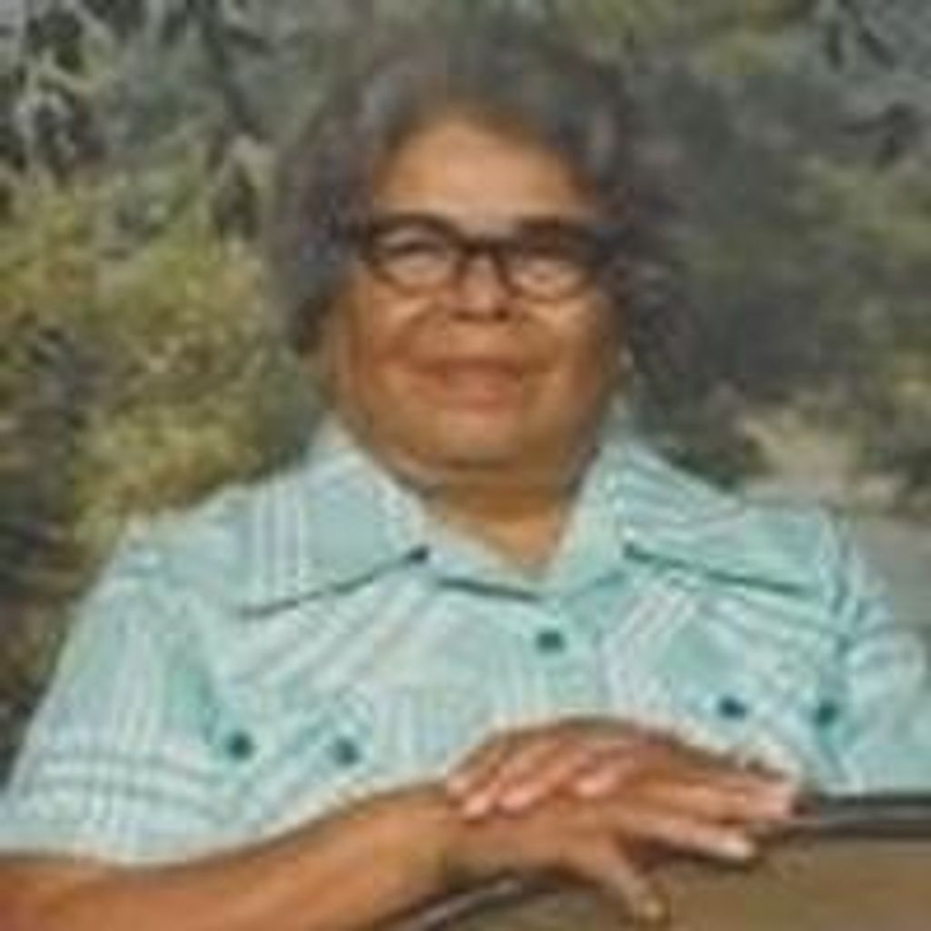 Petra Alvarado