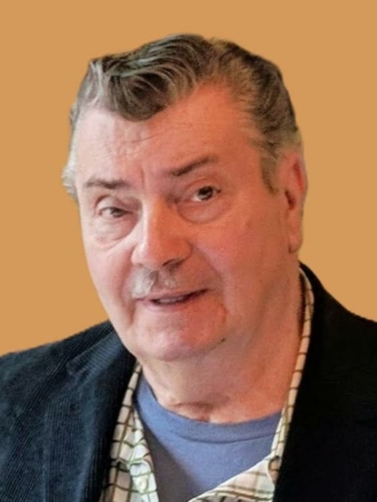 Daniel Paul Mahalic Profile Photo