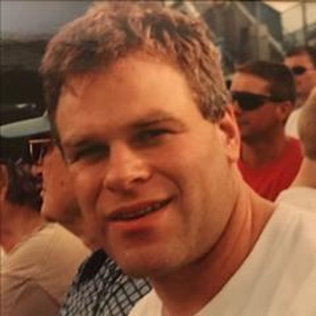 Brett Glenn Elliott Profile Photo