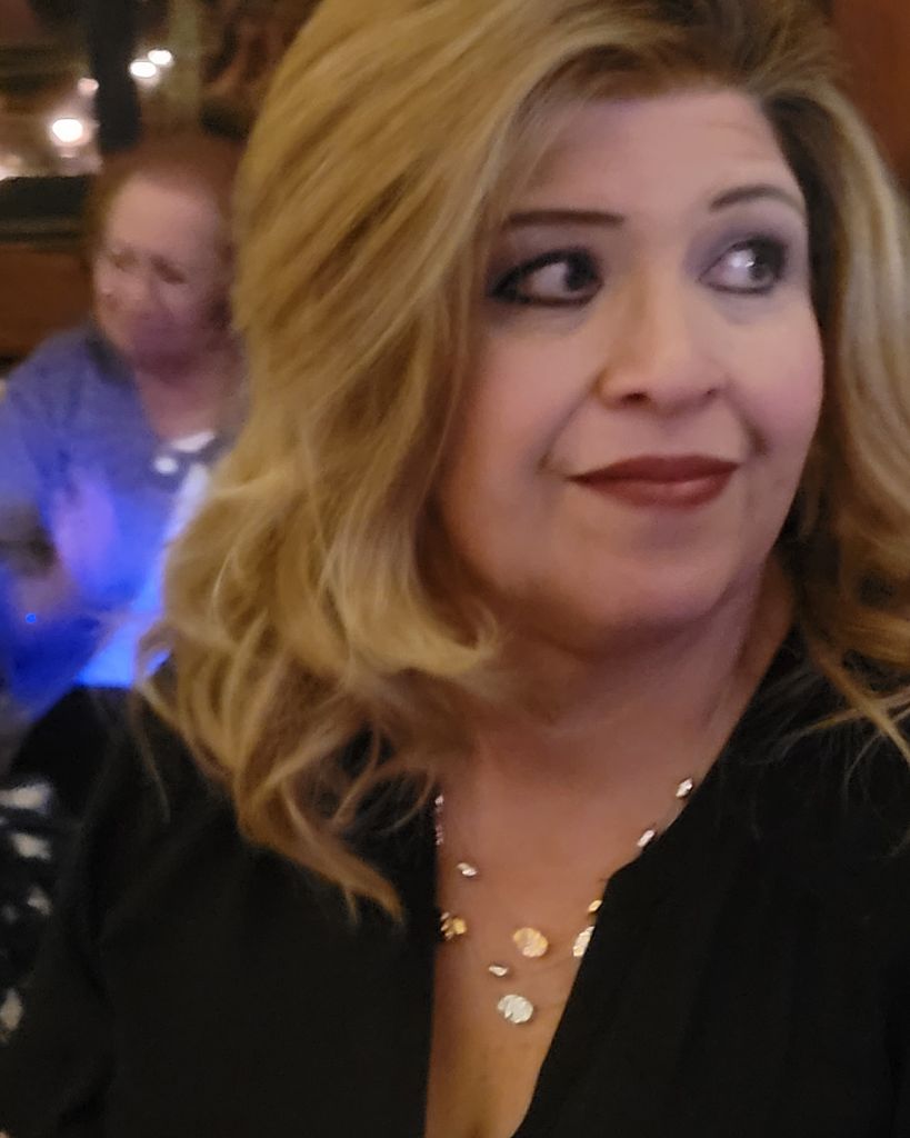 Lori Trujillo Navarro