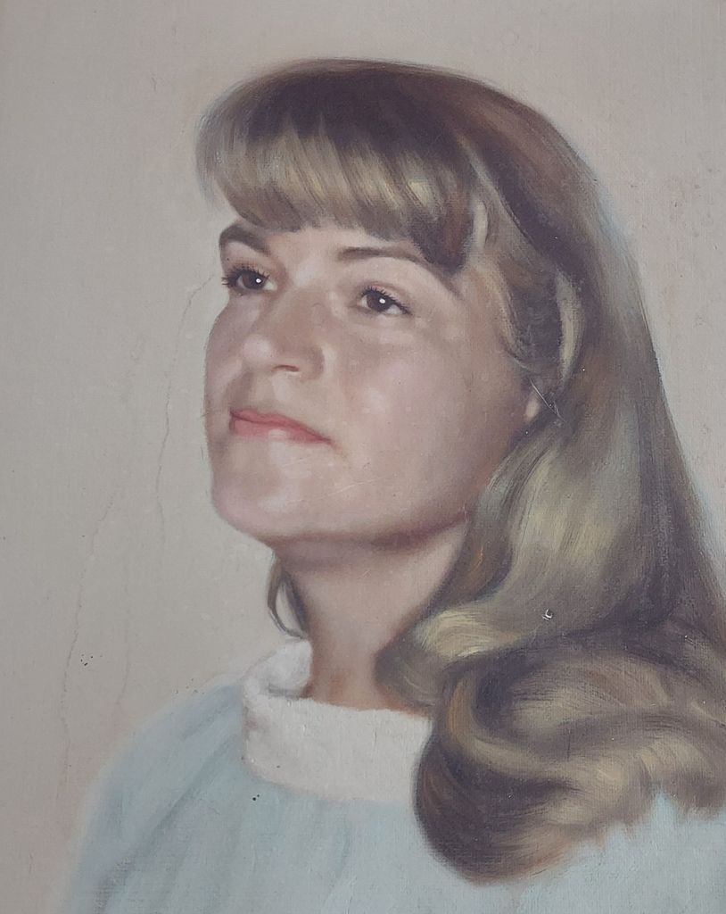Yvonne Sharon Mullinax