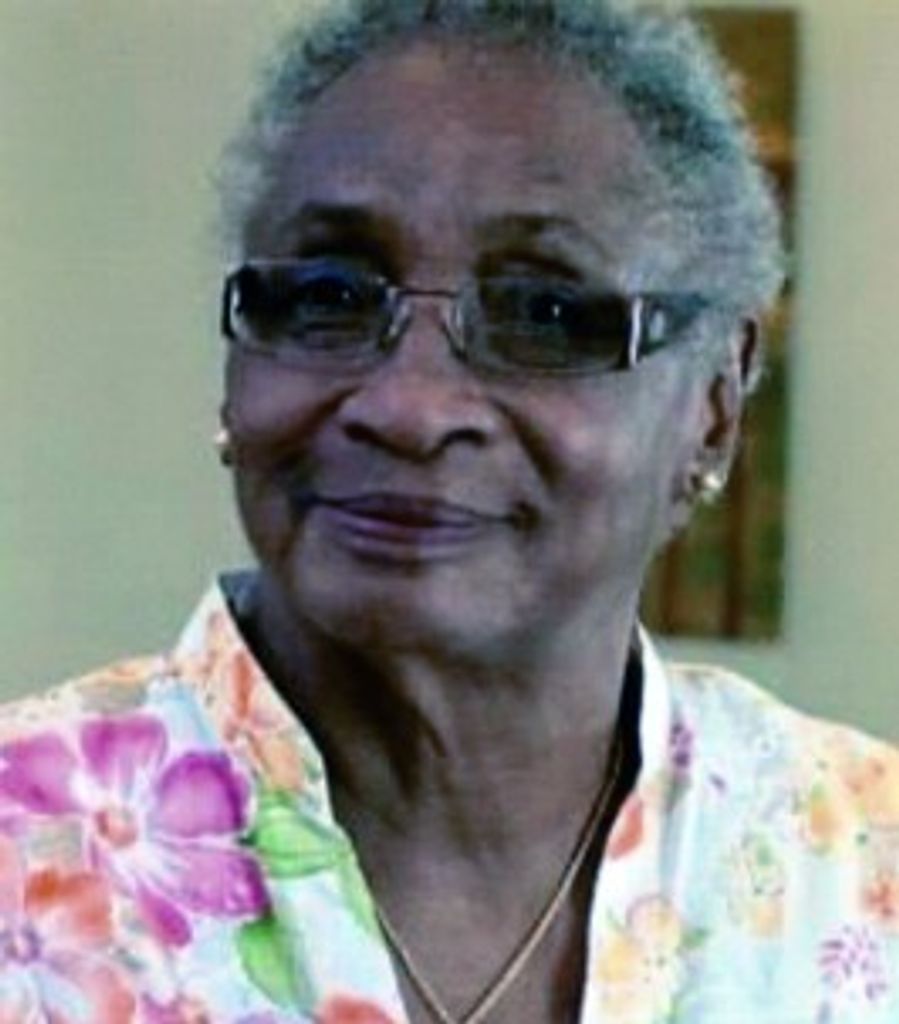Hallie Dennis
