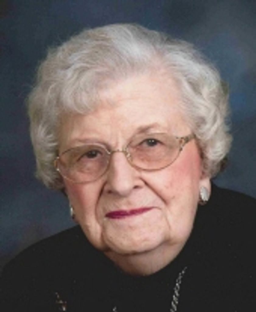 Elizabeth Loewen Profile Photo