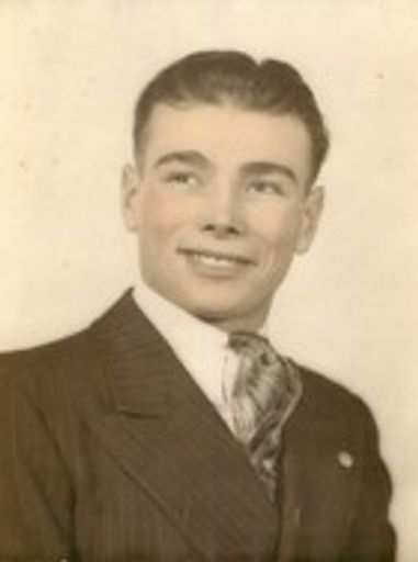 Julius Toth Profile Photo