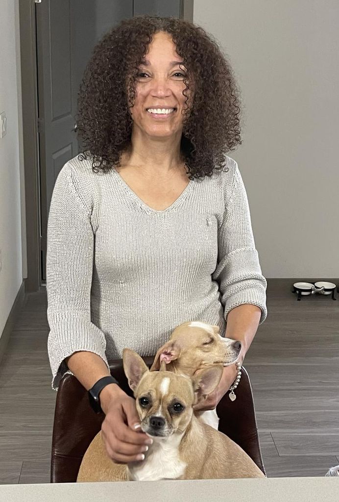 Carla C. Almeida-Thompson