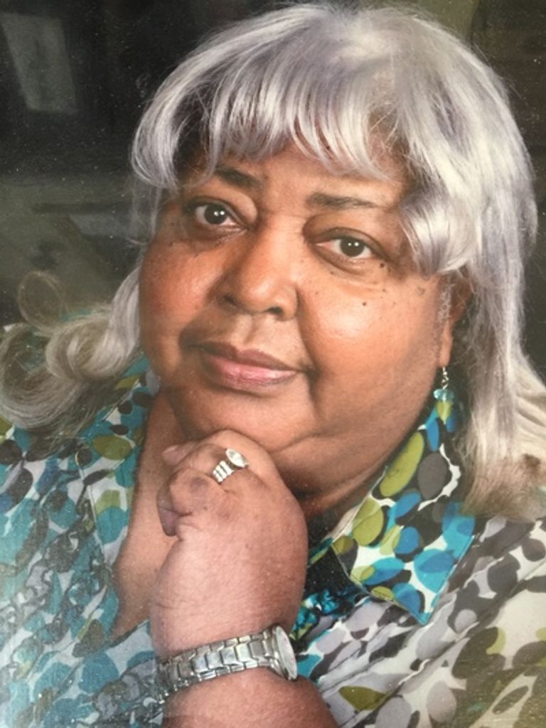 Adrianne Fields Taylor Profile Photo