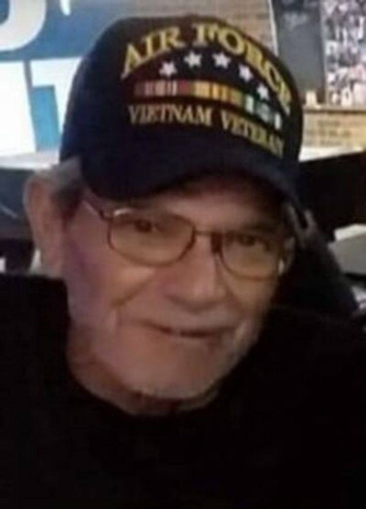 Edward Luna Profile Photo