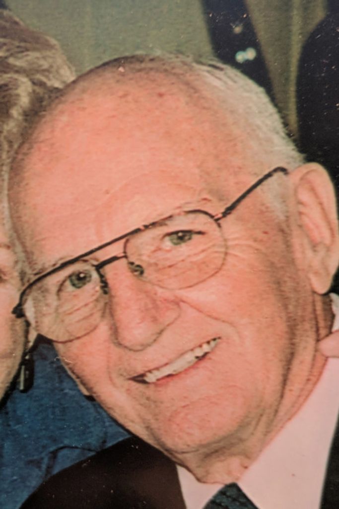 Leonard E Bishop