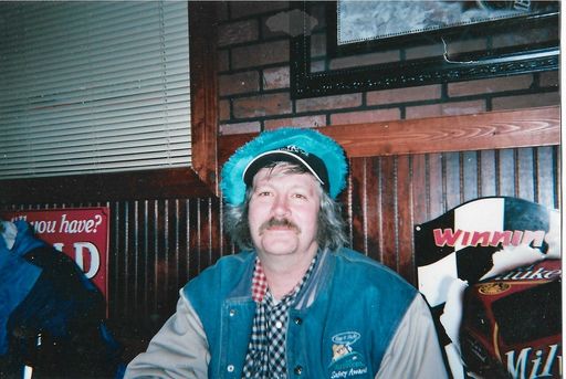 Larry Eugene Medek photo gallery thumbnail 16 of 86