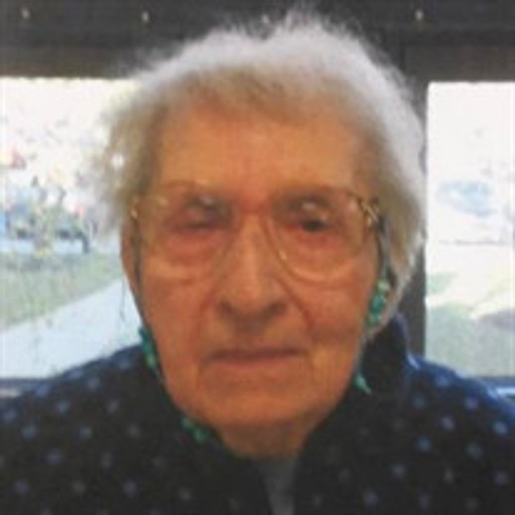 Amelia Davidson