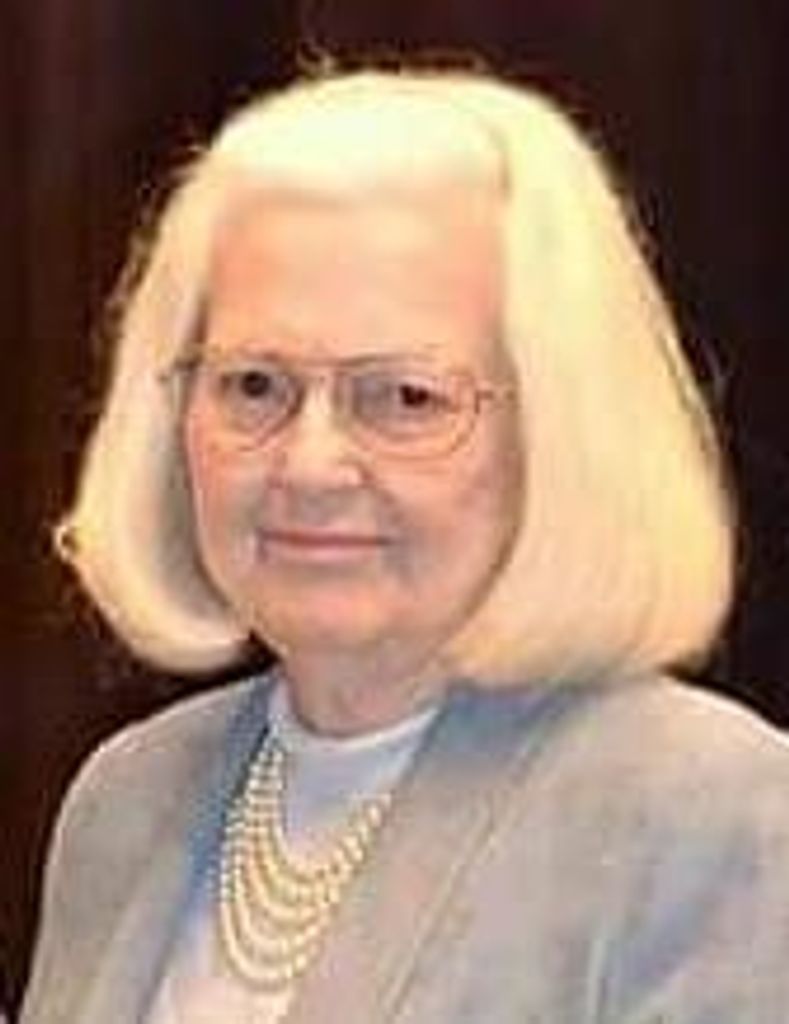 Mae  Louise Shinault