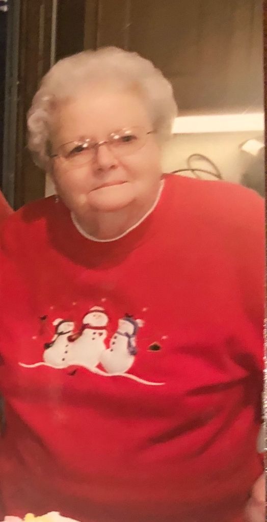 Betty  M Davis