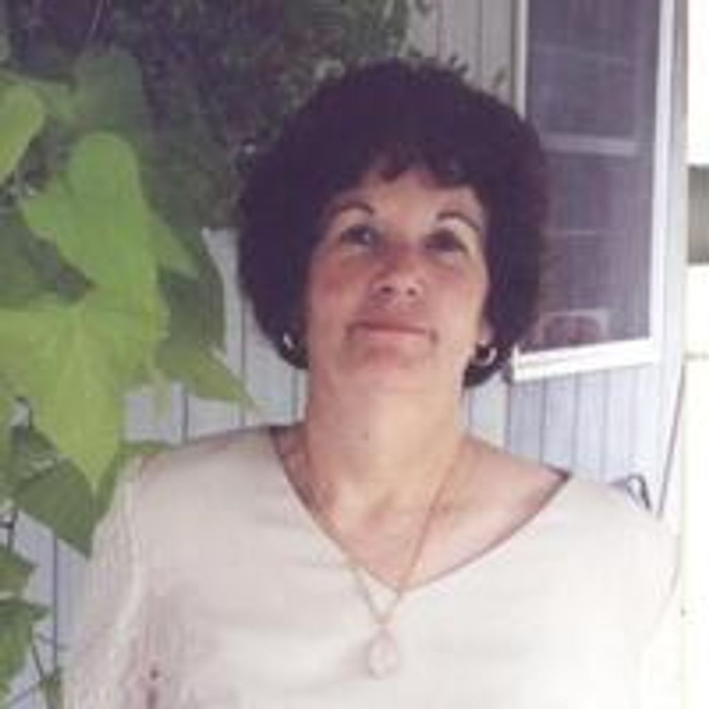 Linda Lou Long Profile Photo