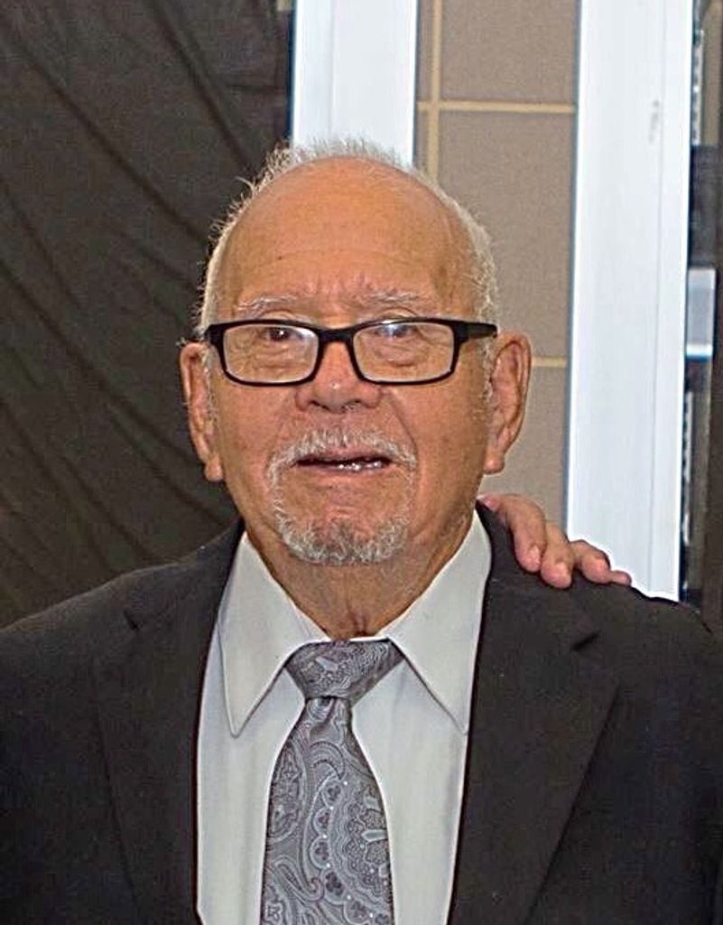 Gustavo G. Garza Profile Photo
