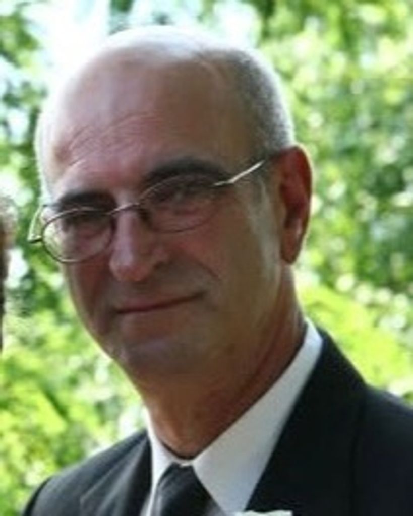 Kim Metzler Profile Photo