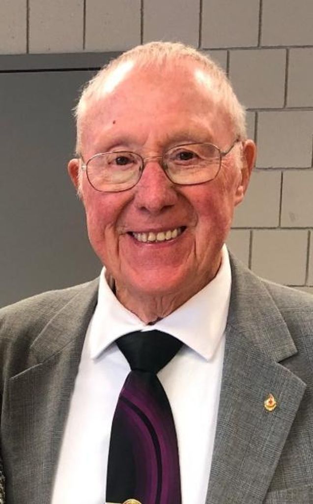 Curtis Maynard Hochreiter