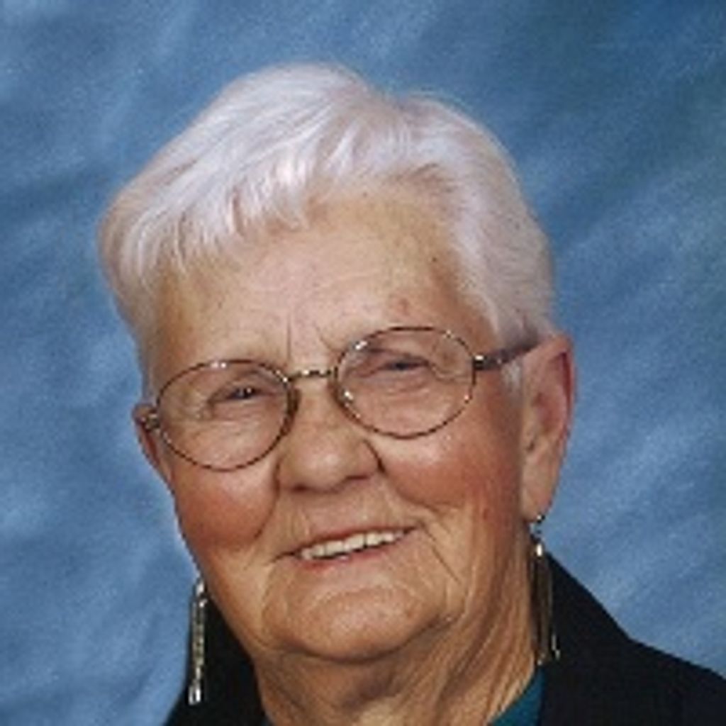 Vivian Strande