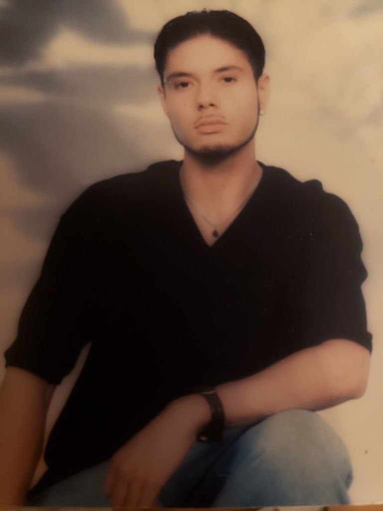 Daniel Louis Garcia Profile Photo