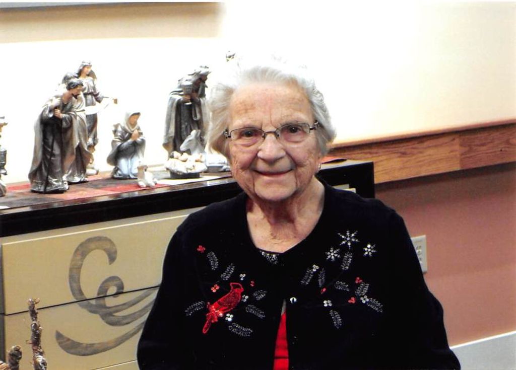 Helen M. Schlueter Profile Photo