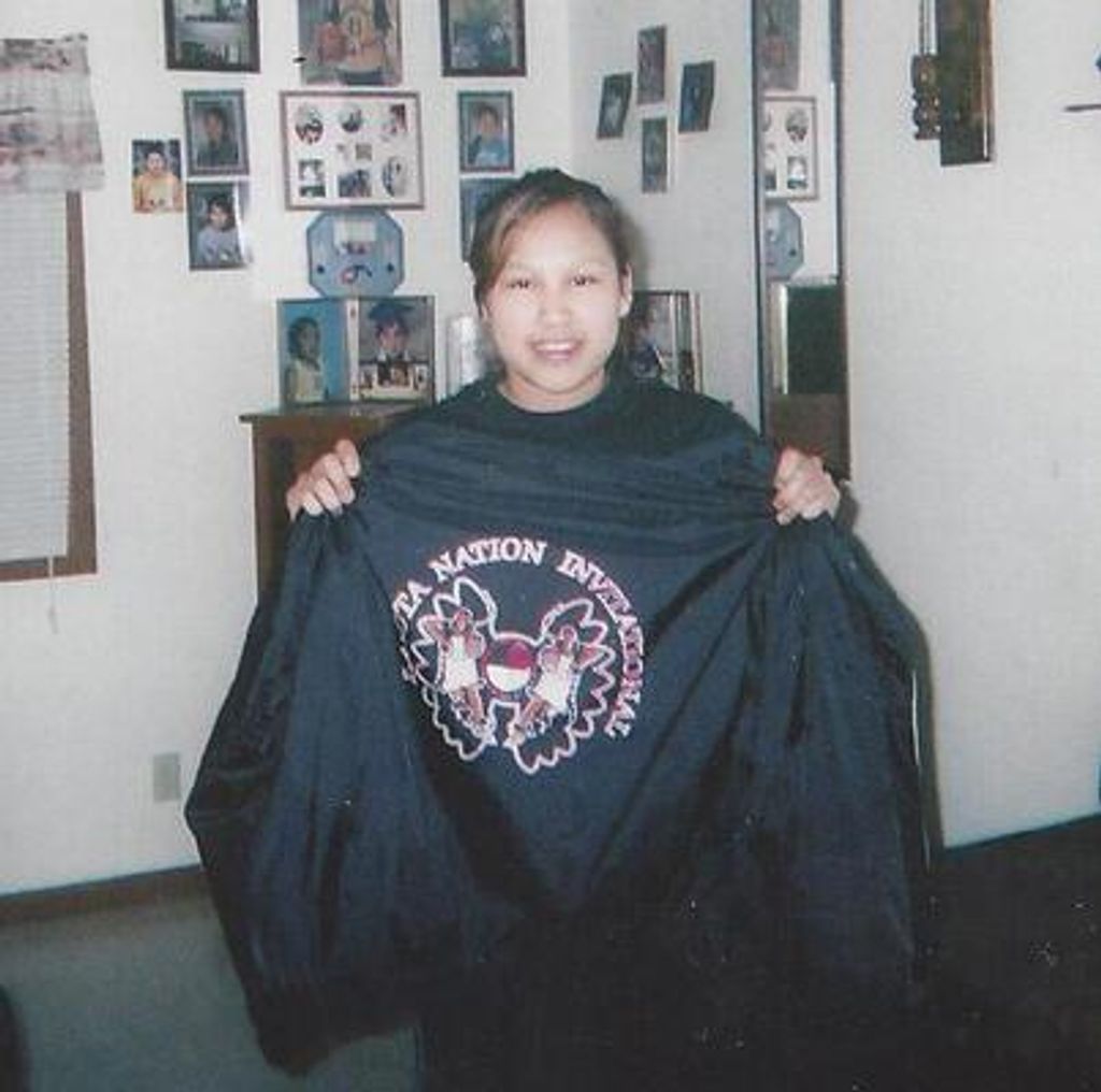 Eden One Feather Profile Photo