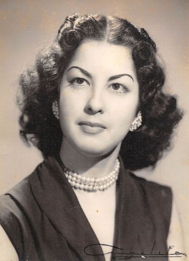 Carmen R. Vega