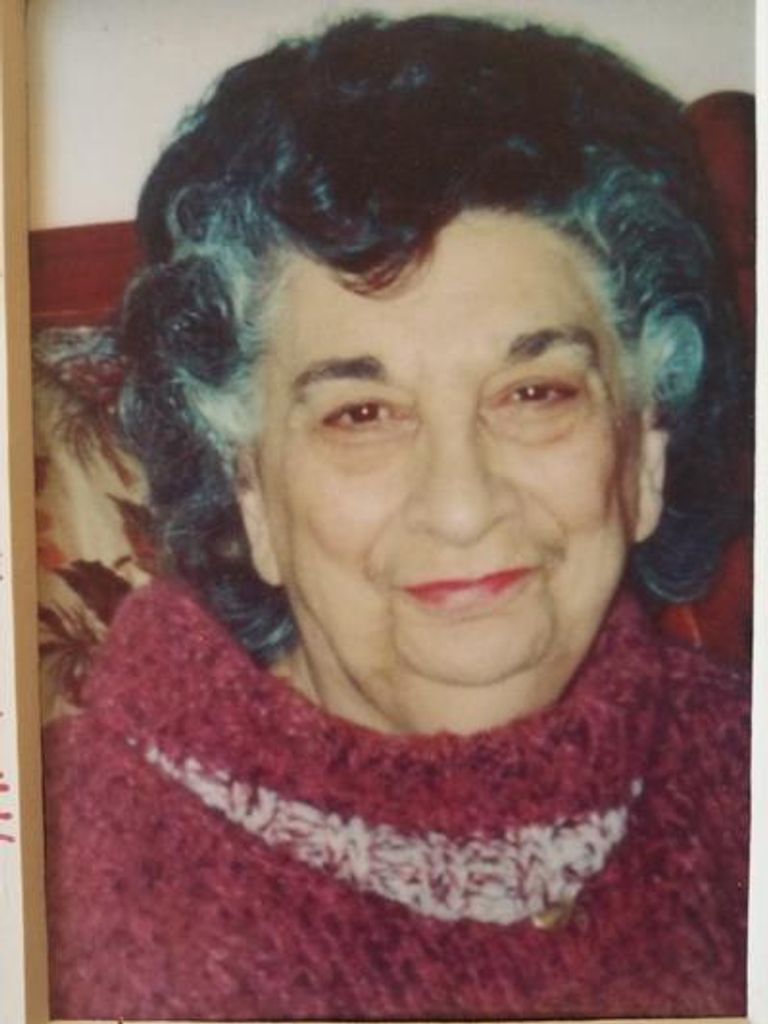 Carmel Mary Dills Profile Photo