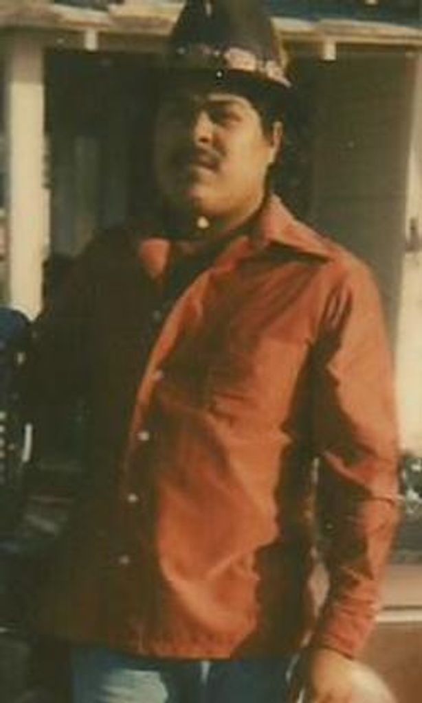 Joe Gauna Profile Photo