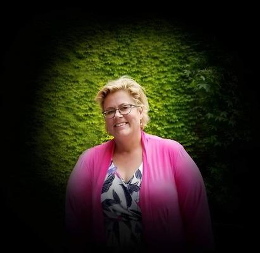 Jennifer Anne Collins Profile Photo