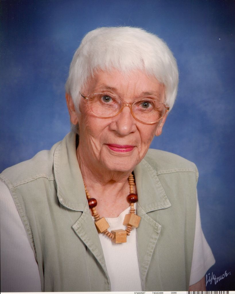 Jacquelyn Cannon Socha Profile Photo