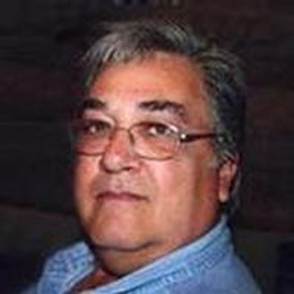 Dennis F Rizzuto