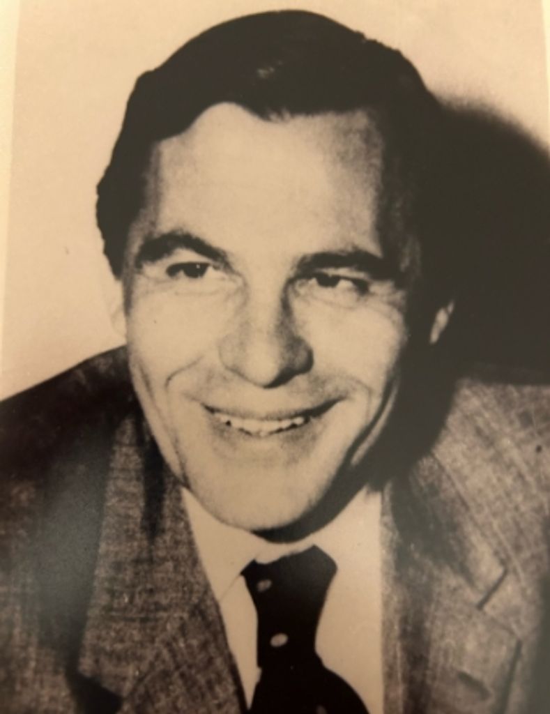 Howard L. Borrett Jr.