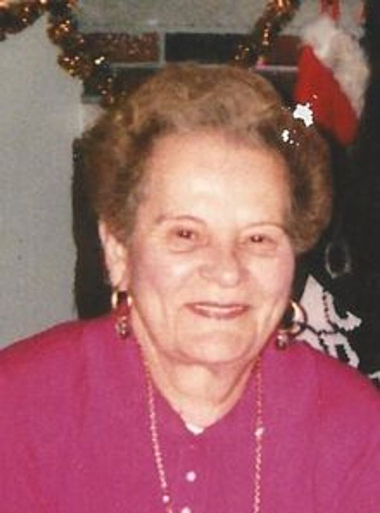 Lilly (Santangelo)  Ingemi Profile Photo