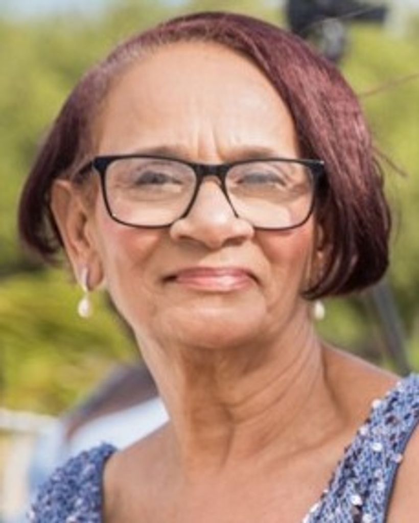 Esmeraldita Coto Profile Photo