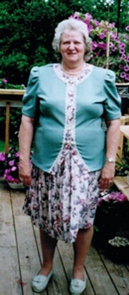 Donna Marie Pfouts Snodgrass