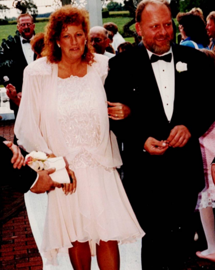 Linda J. Noltze