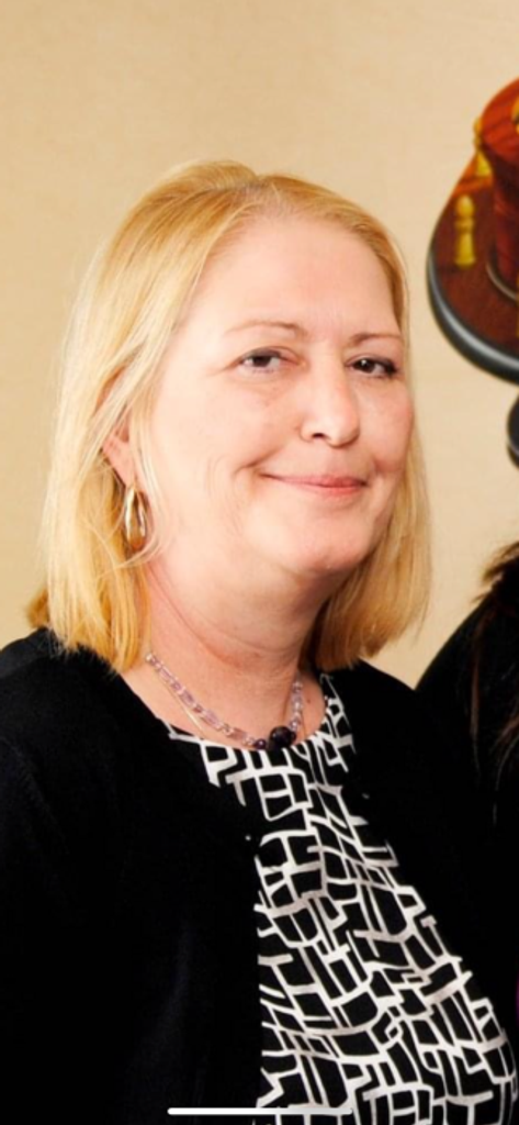 Gayle Elayne (Lohse)  Johnson