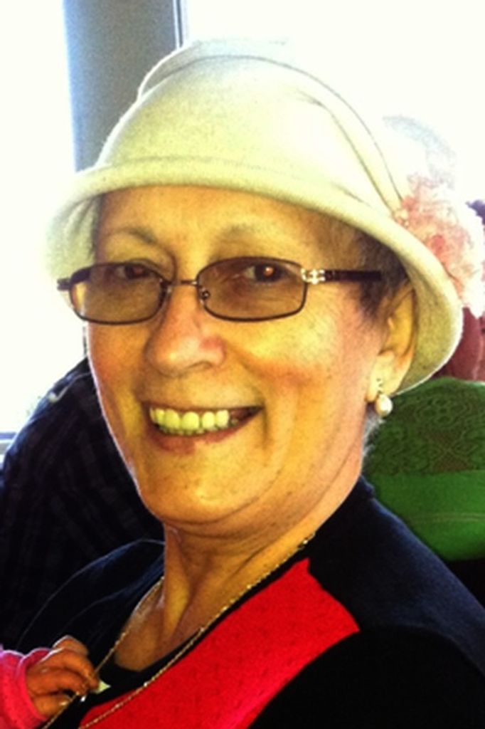Rosa M. Marinho
