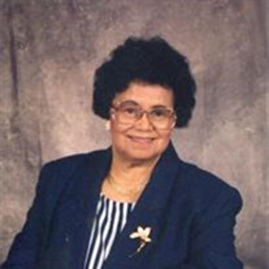 Lorena Mouton Petry