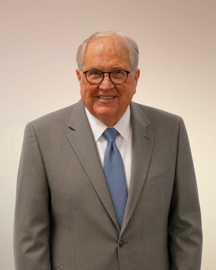 Dr. Barth Smith