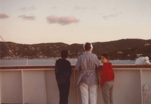 Karen Browning Penisten photo gallery thumbnail 52 of 200