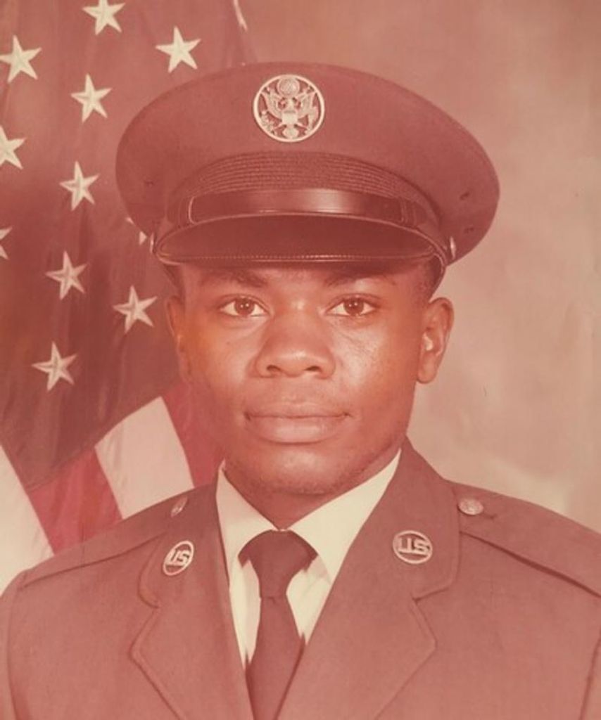 Alton Sessions Profile Photo