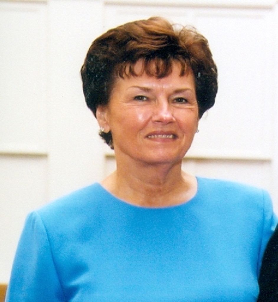 Elizabeth Bradshaw Perry Profile Photo