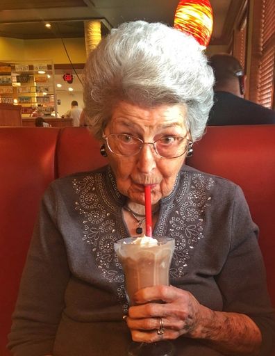 Betty Carroll photo gallery thumbnail 68 of 122