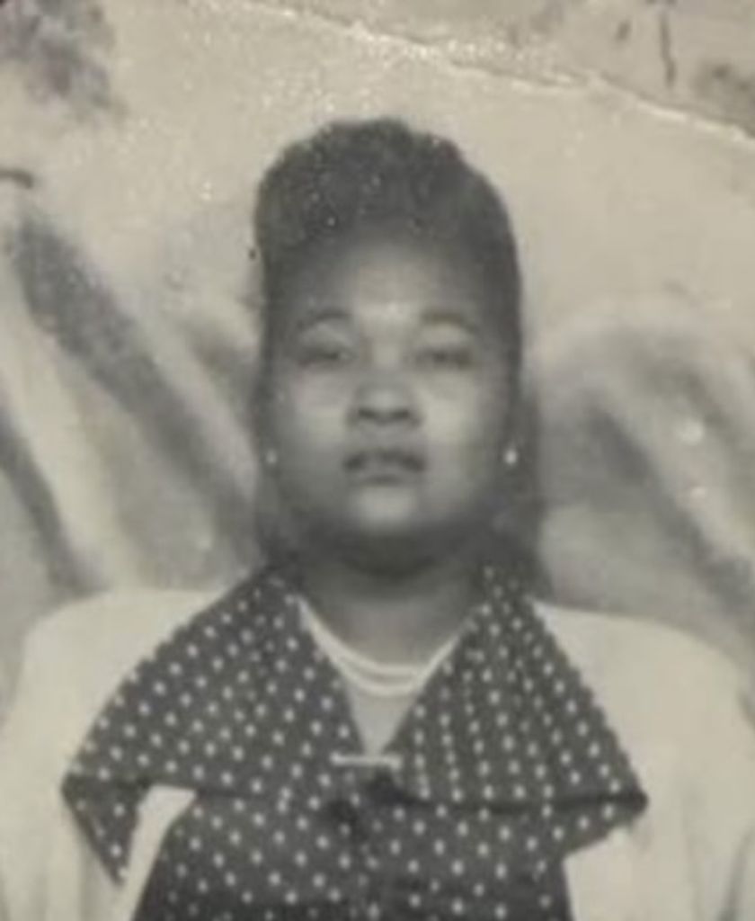 Esther Louise Moore Profile Photo