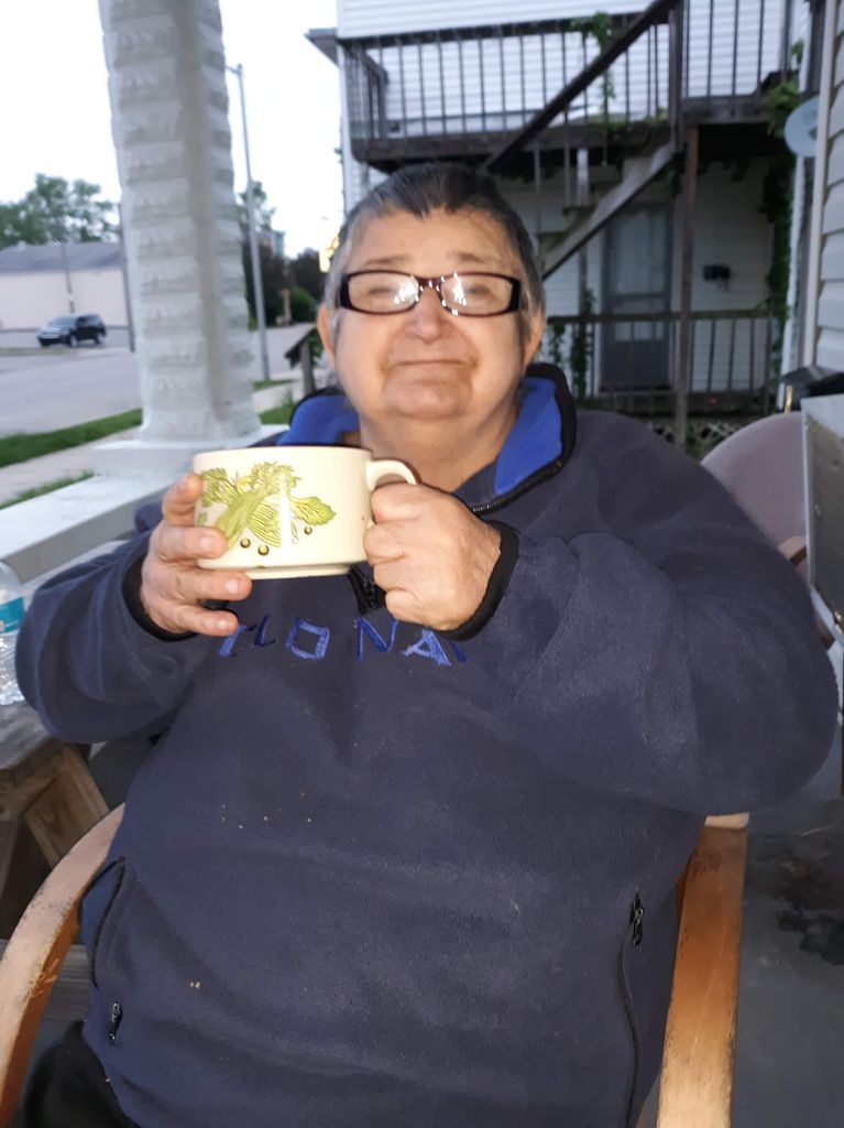 Sandra J (Hughes) Hill Profile Photo