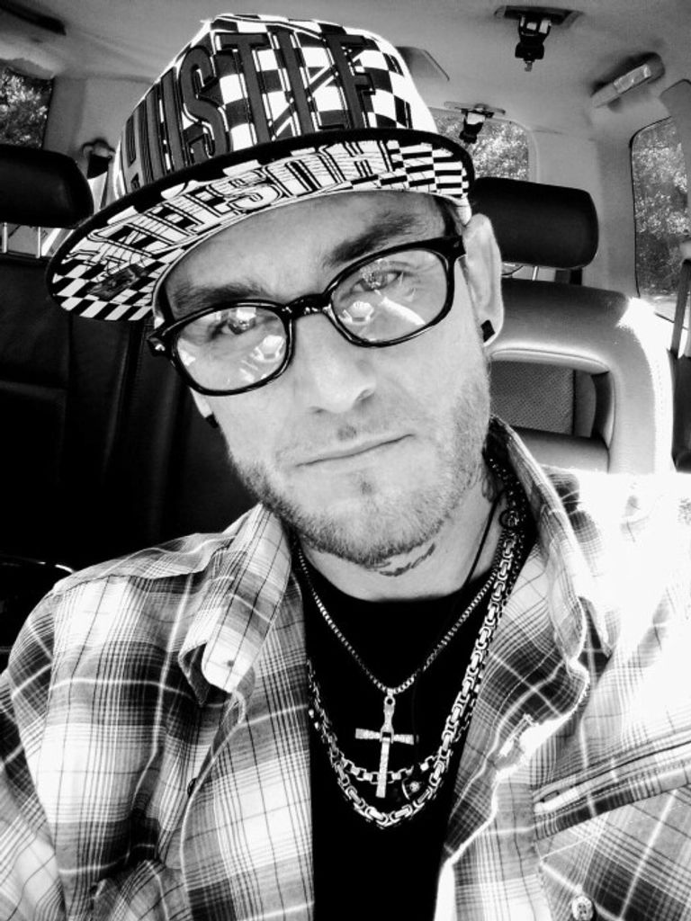 Christopher David Woodcock Profile Photo