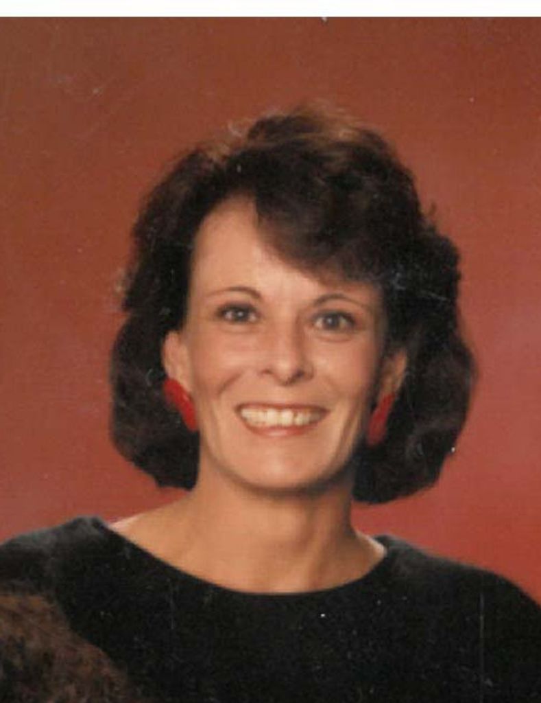Evelyn R. Halverson Profile Photo