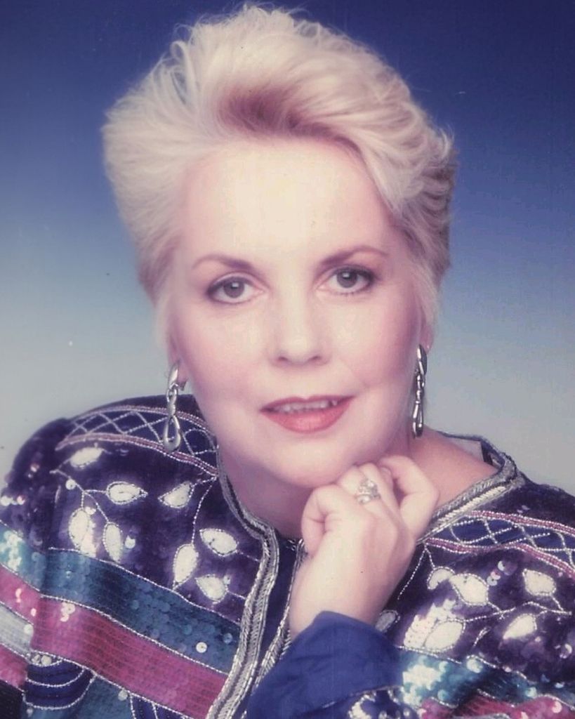 Sandra Lee Moore Profile Photo