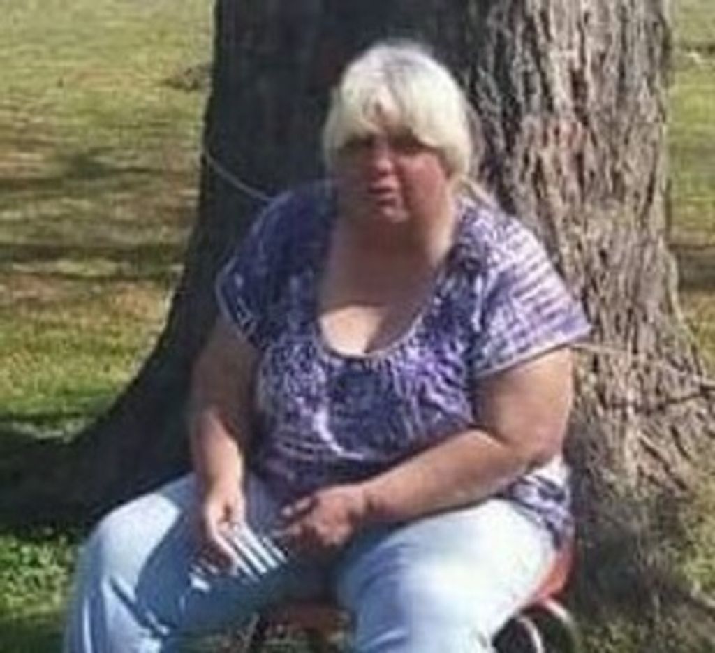 Lillie Roe Lindsey Profile Photo