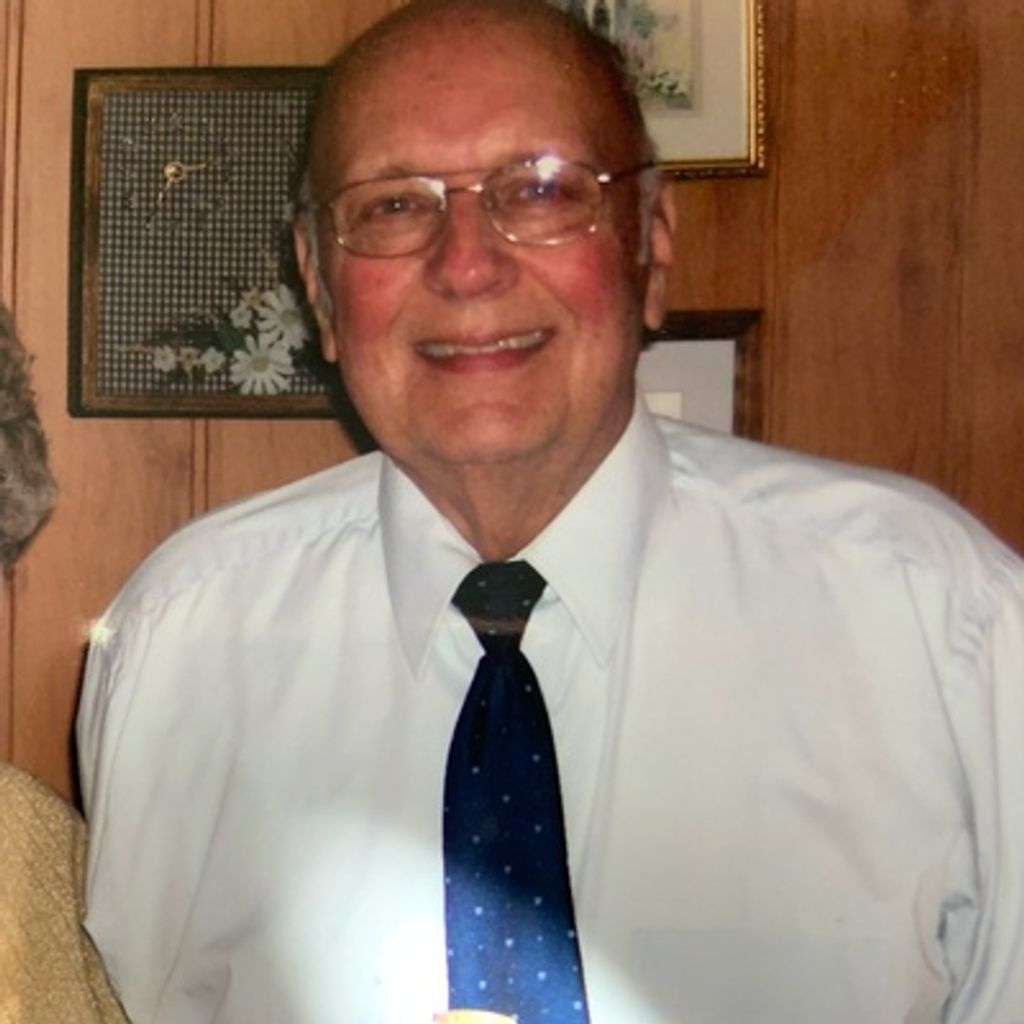 Gene C Umland Profile Photo
